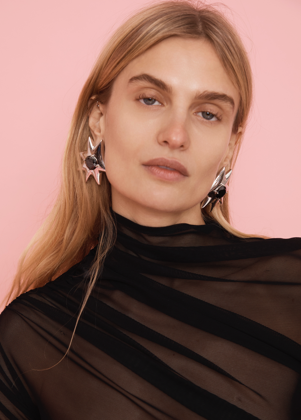 BLACK DIAMOND VALERIAN EARRING