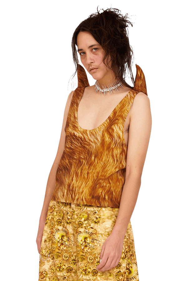 BROWN FUR HORN TANK