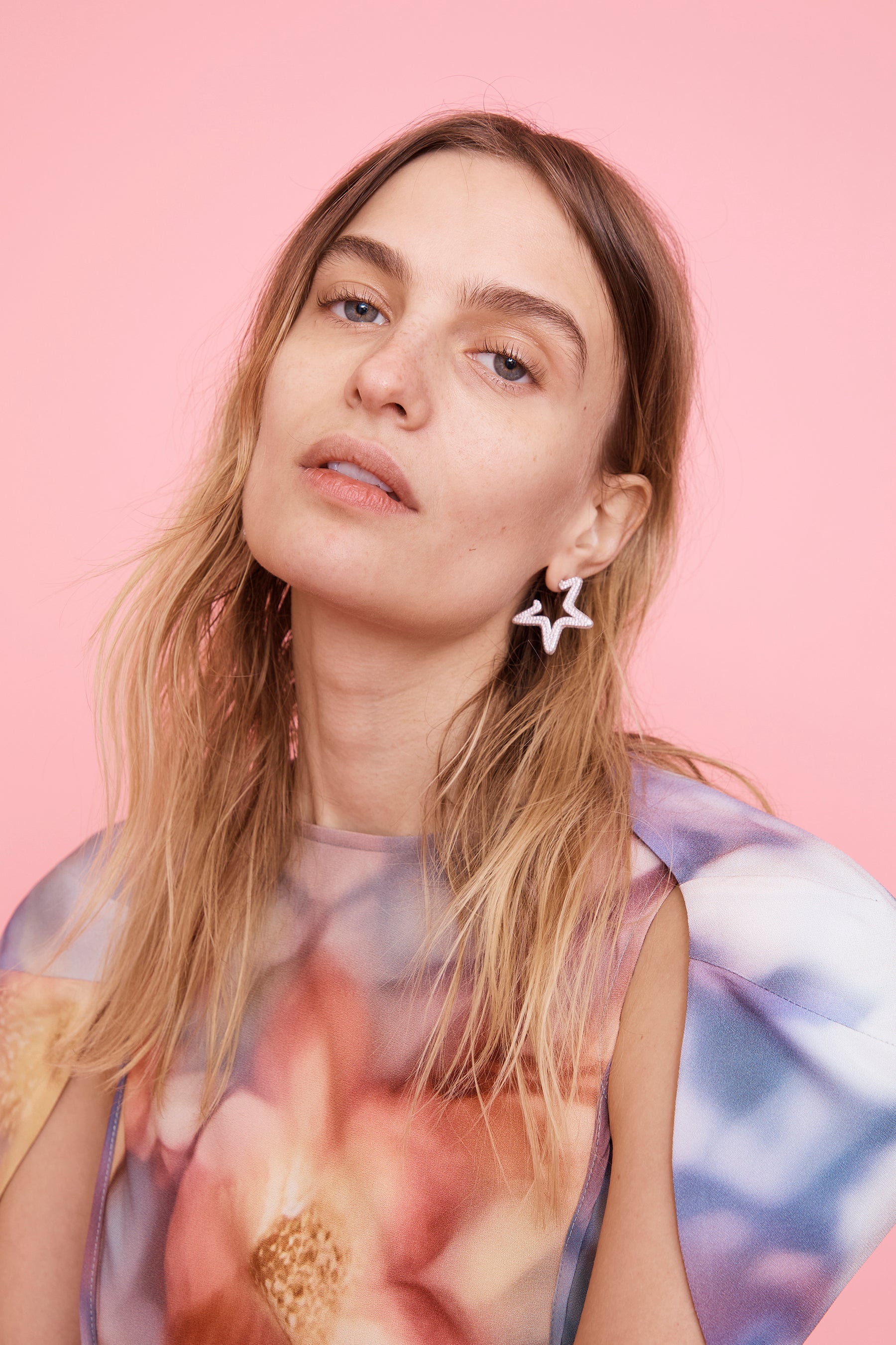 CRYSTAL CLEAR SUPER STAR HOOPS 