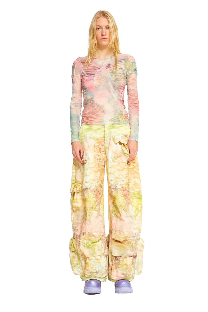 LIGHT CHRYSANTHEMUM ARC TOP
